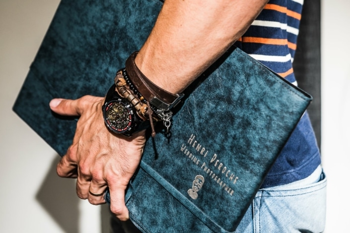High-end wedding photo books in Tuscan leather by Dreambooks Pro and Henri Deroche